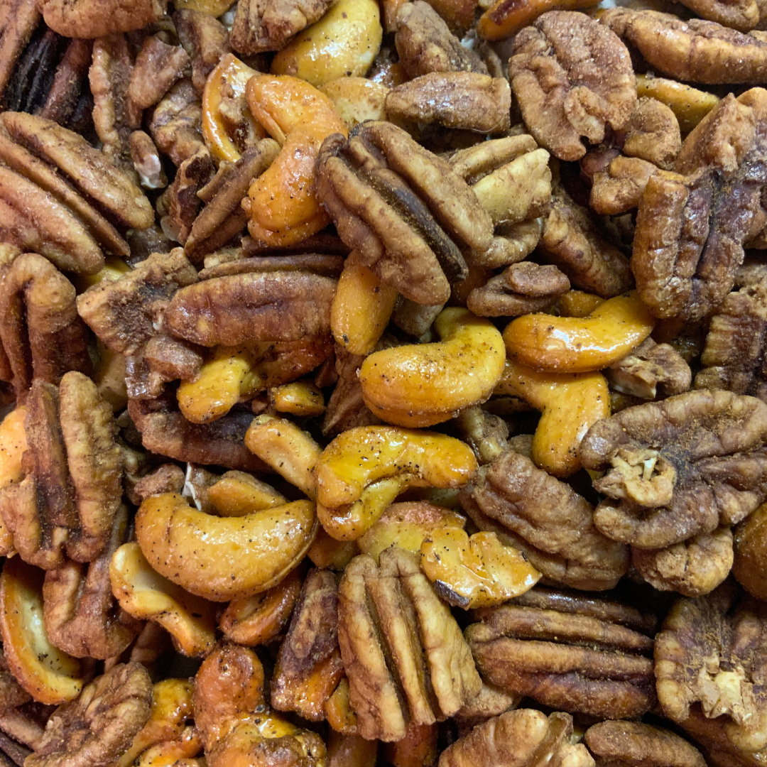 Jim Beam® Bourbon Ole Fashn’d Roasted Pecan & Cashew Mix